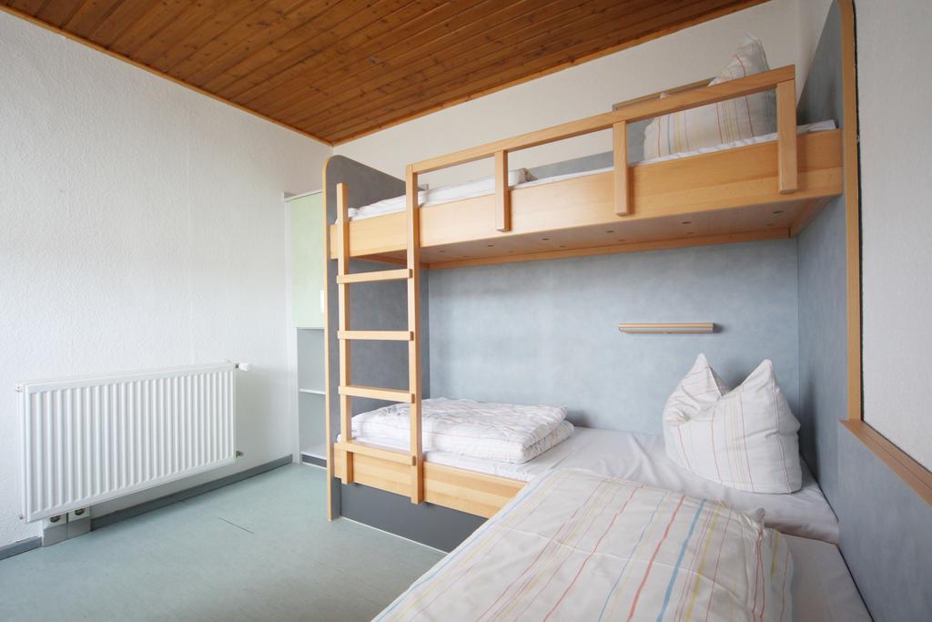 Djh Jugendherberge Stralsund Ruang foto